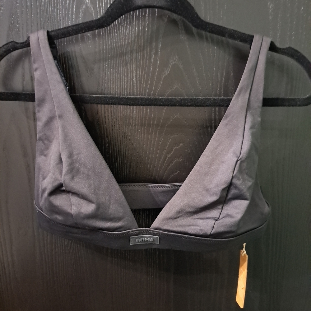 Skims Reycled Plunge Bikini Top